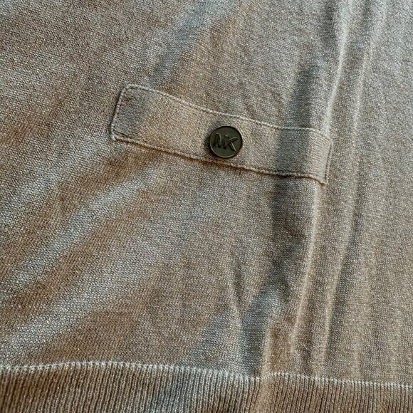 Michael Michael Kors Beige Long Sleeve Sweater With Button Accent Pockets Size X - Picture 2 of 8